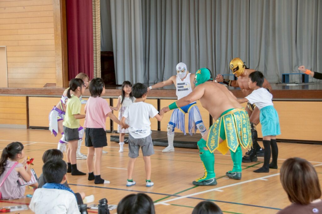 湯築小学校児童クラブ保護者会 愛媛プロレススペシャルイベント開催‼